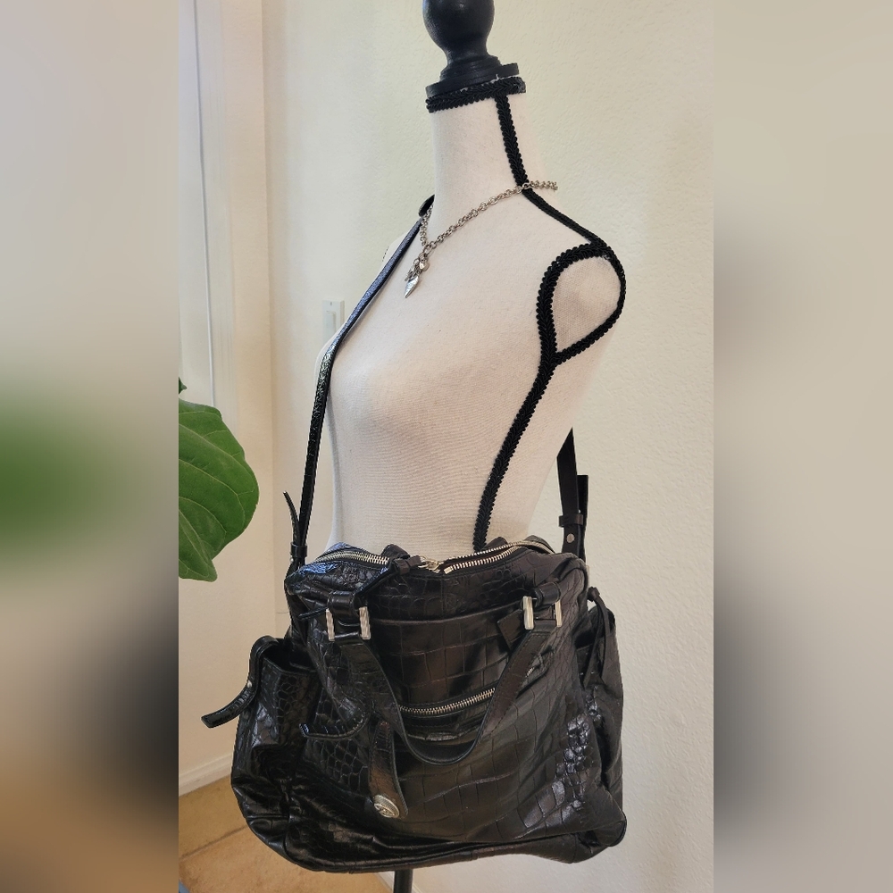 Francesco Biasia leather purse